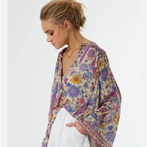 BNWT lovebird blouse